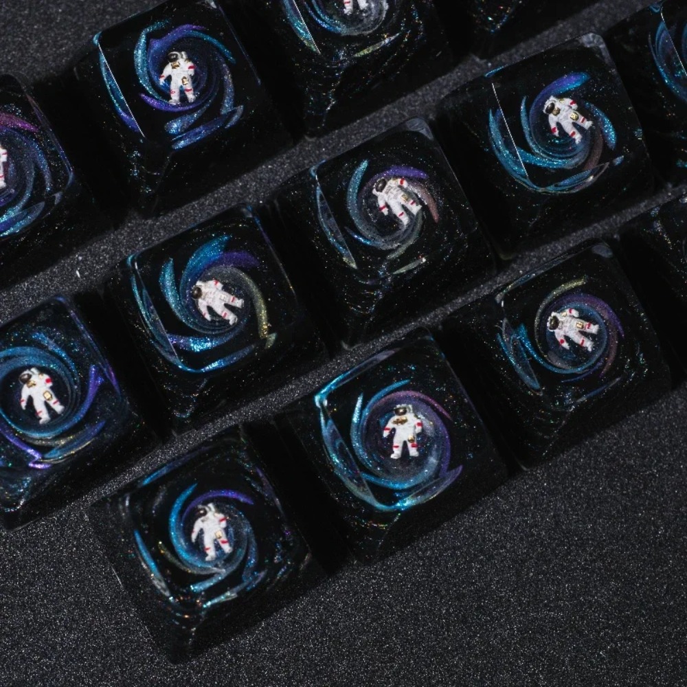 Artisan Keycap astronot topi k - Gaming Accessories Korea ulasan dan harga